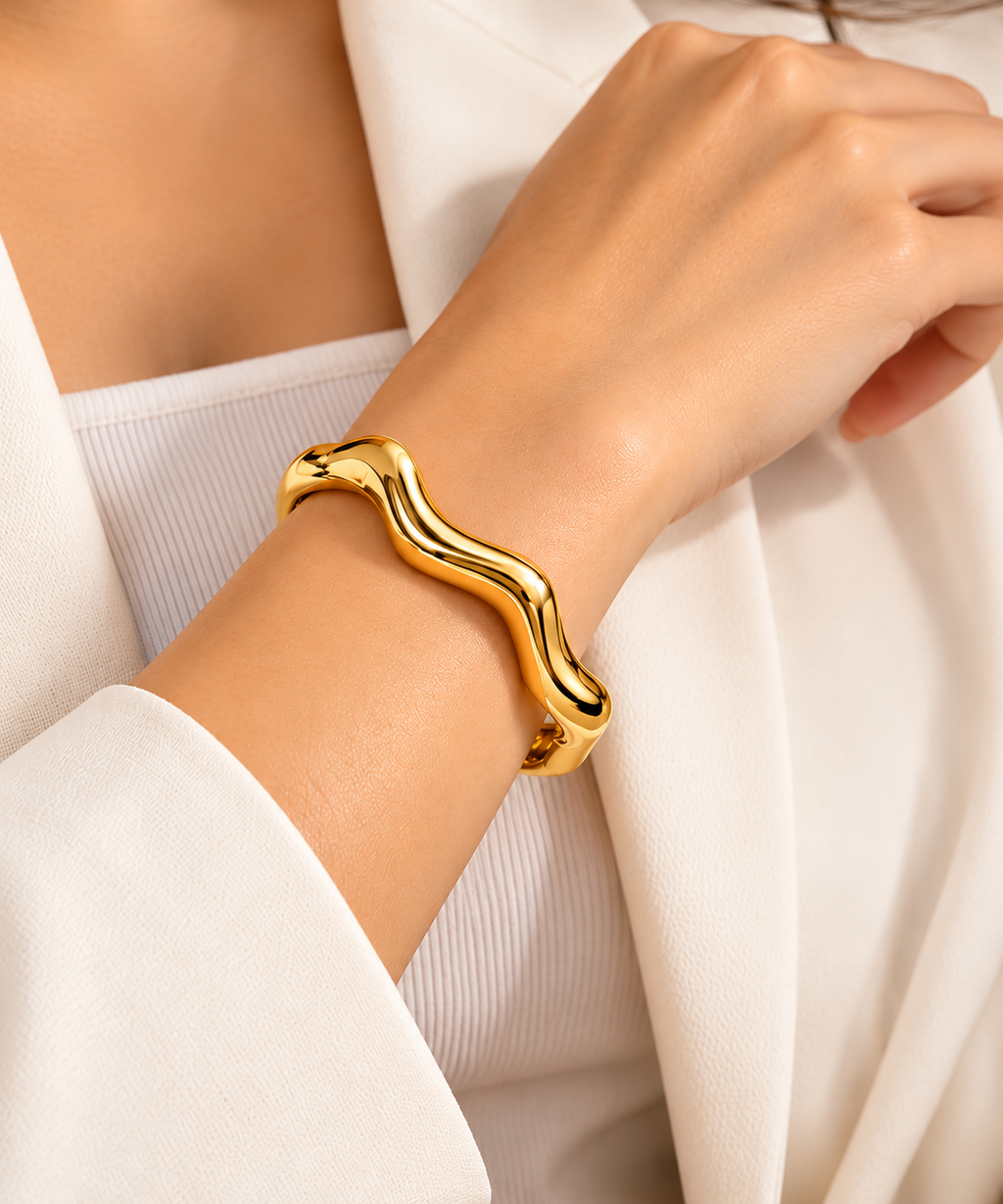 okhhraa Women's Golden Wave Design Openable Bangle Bracelet